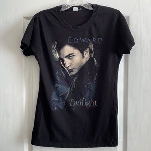 Hot Topic Twilight women’s fitted shirt. Size M